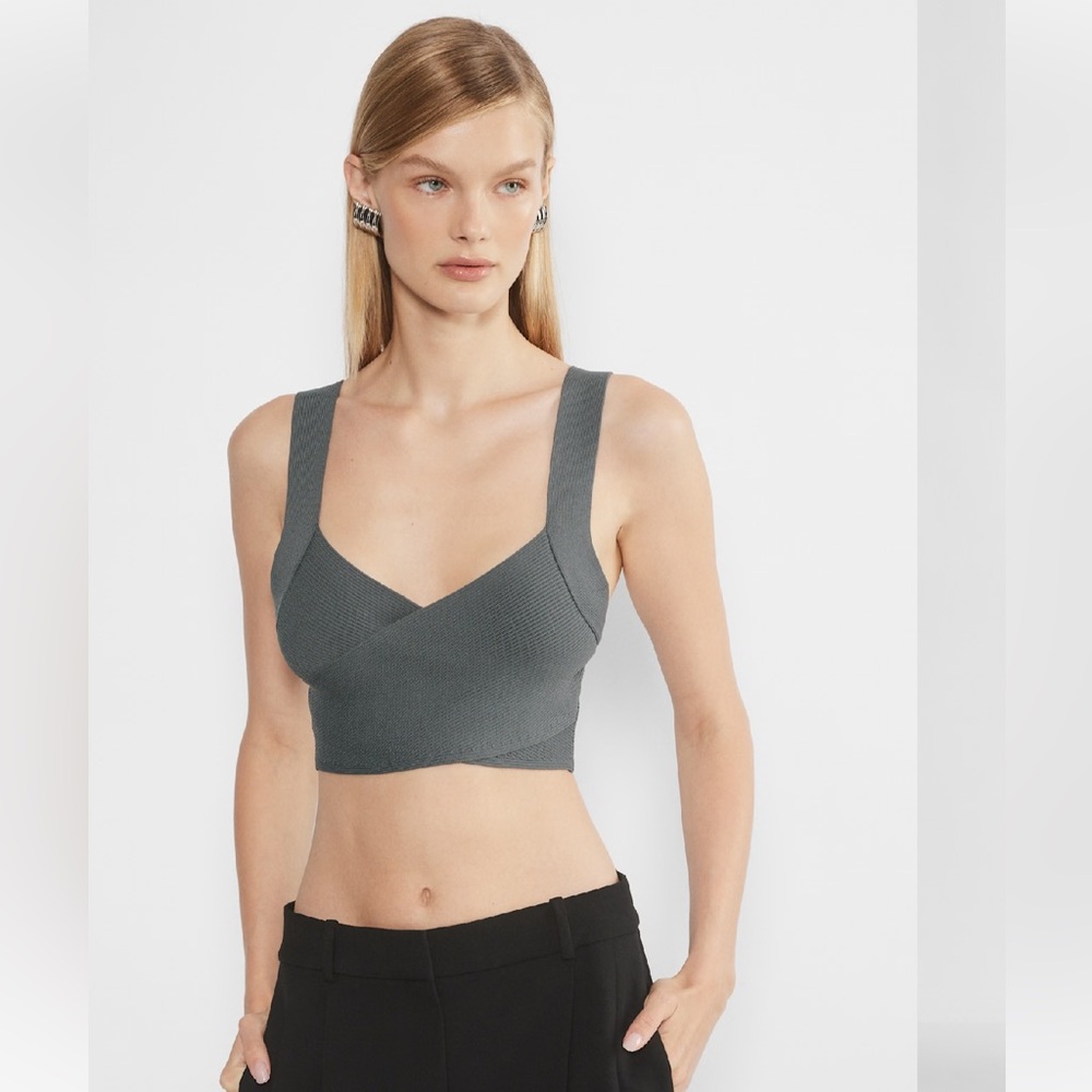 Aritzia Babaton Sculpt Knit Greek Tank In Ionic Grey XS Brand New Sold Out 🤍